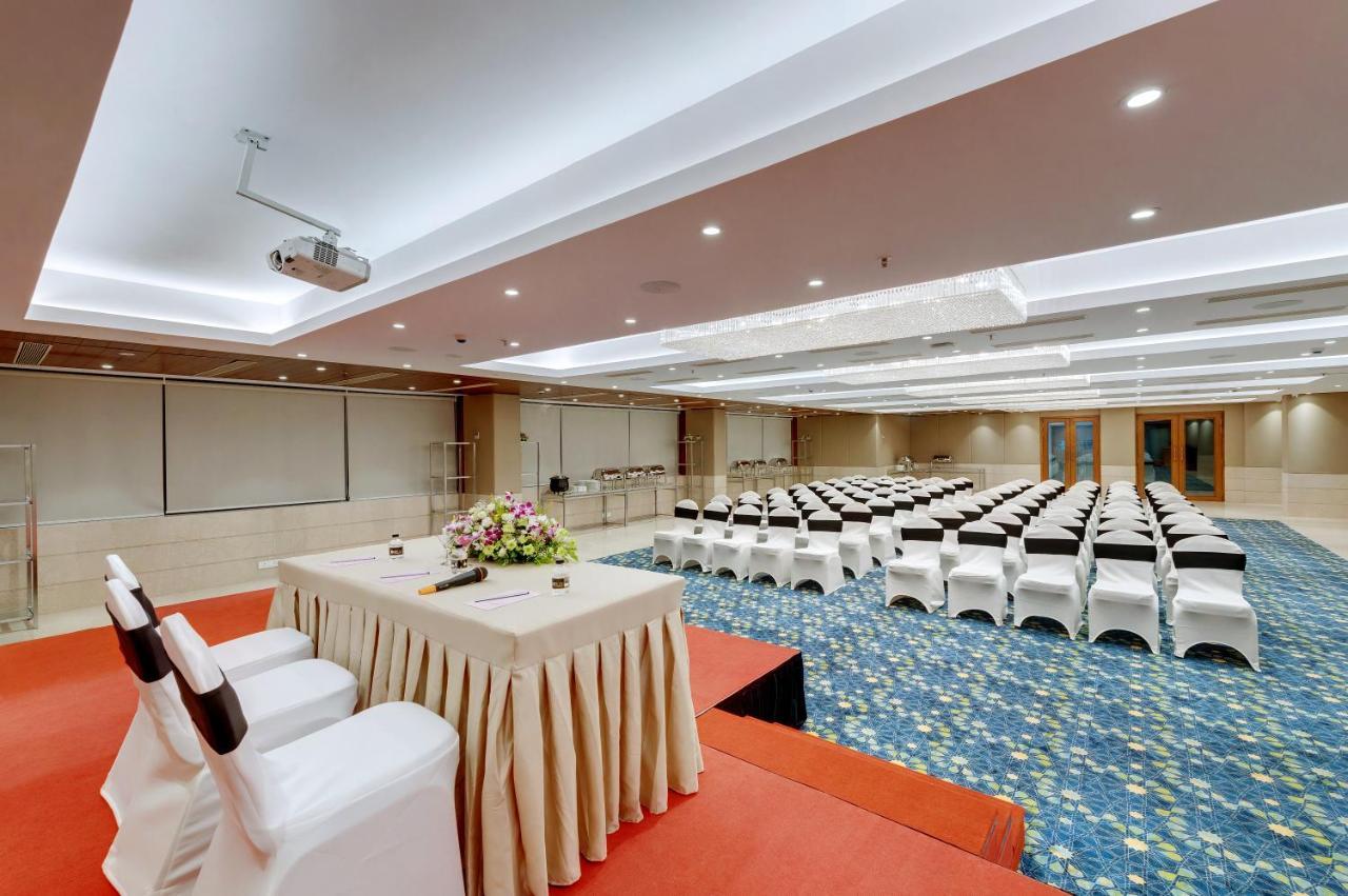 The Fern Residency Turbhe Hotell Navi Mumbai Eksteriør bilde