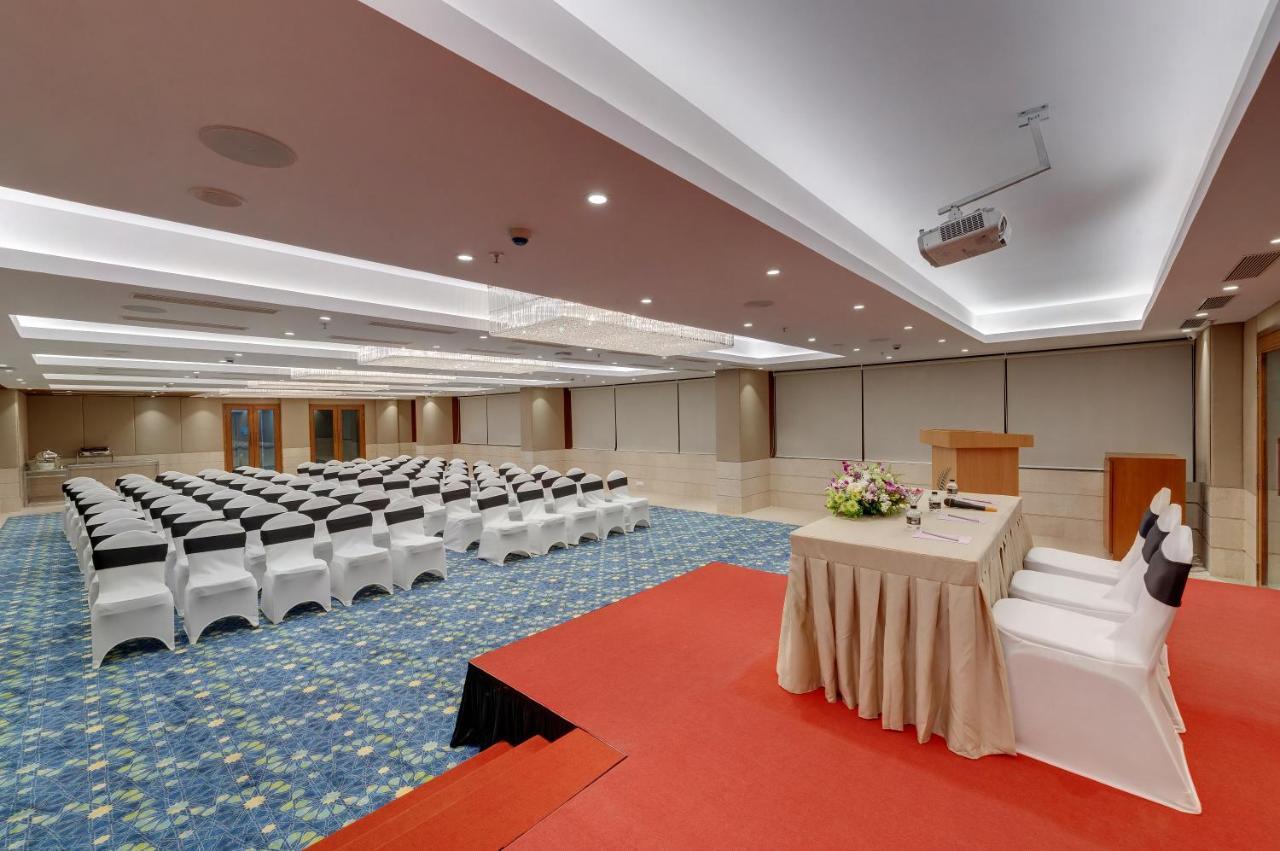 The Fern Residency Turbhe Hotell Navi Mumbai Eksteriør bilde